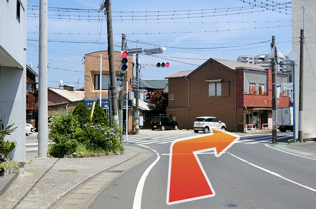 長狭街道 交差点右折